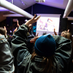 Fullt út úr dyrum í FO-útgáfupartýi