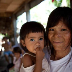 Fékk sýru í andlitið fyrir að kæra mág sinn