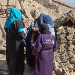 Jarðskjálftinn eykur enn á neyð kvenna í Afganistan