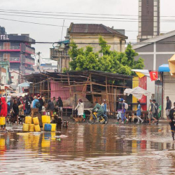350 þúsund þurfa neyðaraðstoð í suðaustur Afríku