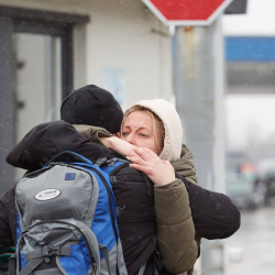 Hvað er kvenmiðuð neyðaraðstoð?