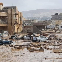 Líbía: Fimm þúsund látin, meira en tíu þúsund saknað