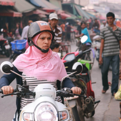 90 prósent farandverkakvenna nauðgað á leið sinni